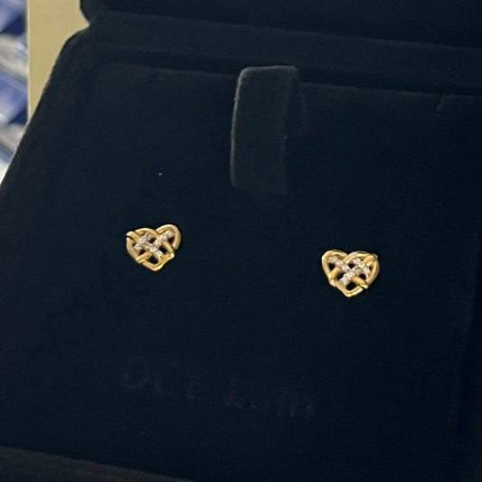 キュンとハートピアス